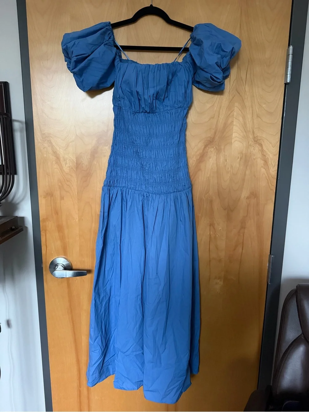 Abercrombie & Fitch Blue Puff-Sleeve Smocked Maxi Dress - NWT